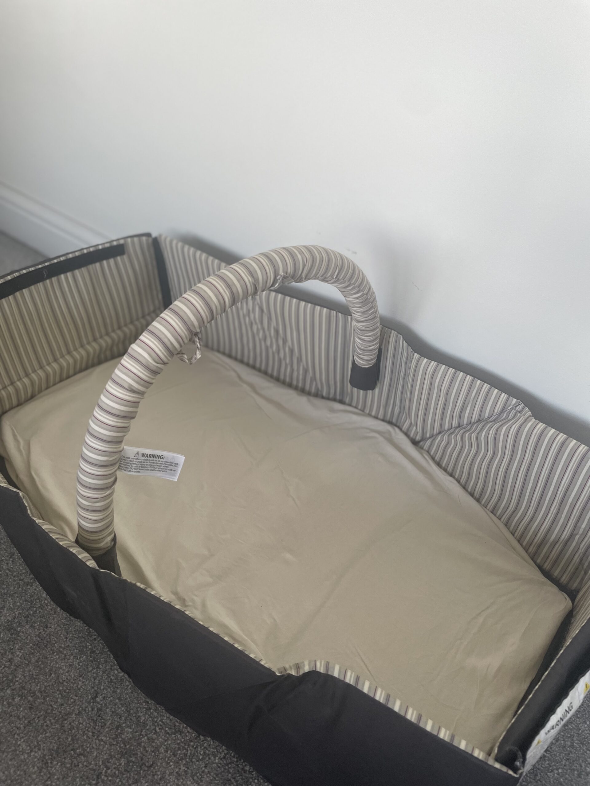 Infantino Travel Baby Bed - Image 3